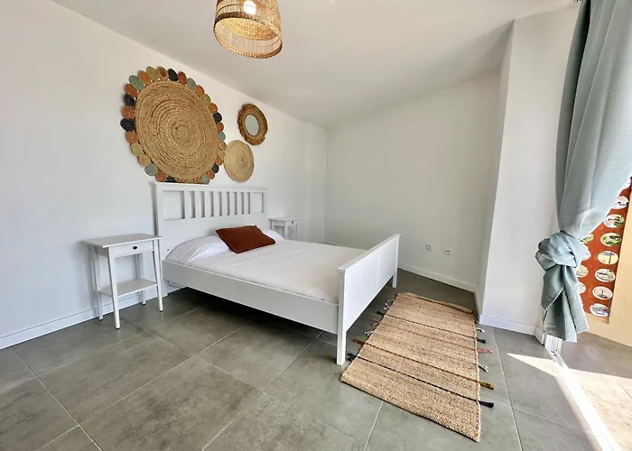 Torres De Yomely - Y4d * Πλάγια ντε λας Αμέρικας